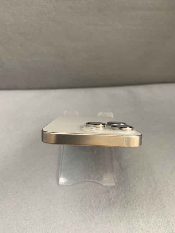 ���� ������ SIM�ե꡼ iPhone16 Pro 256GB ���Ų�� 4��