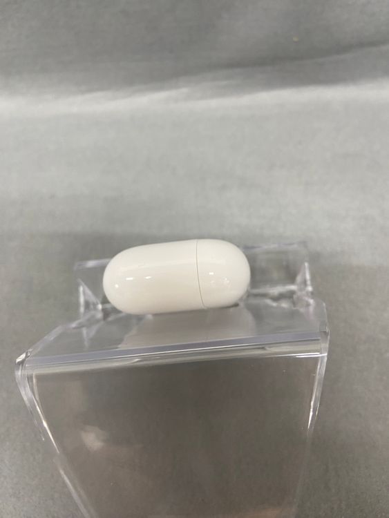 Ķ���ʡ�AirPods Pro ��3���� �ۥ磻�ȿ�