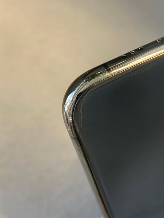 ��š������ǡ�SIM�ե꡼��iPhoneXs 256GB ���ڡ������쥤��