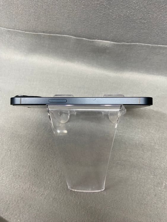 Ķ���ʡ������ǡ�SIM�ե꡼��iPhone13 256GB �ߥåɥʥ��ȿ�