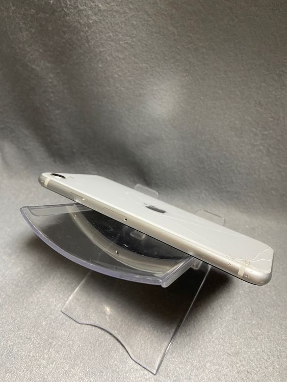   SIMե꡼ iPhoneSE 2 64GB ۥ磻ȿ