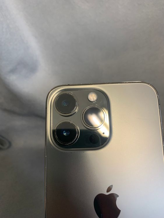 ���ʡ������ǡ�SIM�ե꡼��iPhone13 Pro 128GB ����ե����ȿ�