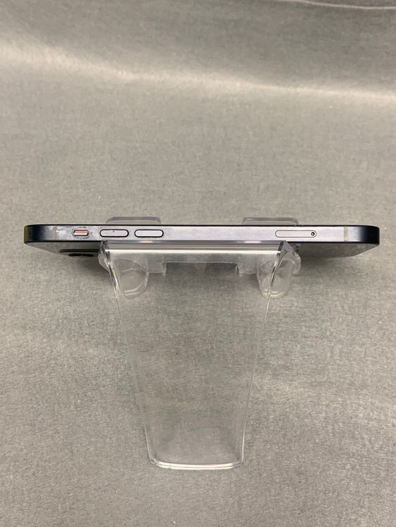 ���ʡ������ǡ�SIM�ե꡼��iPhone12 64GB �֥�å���