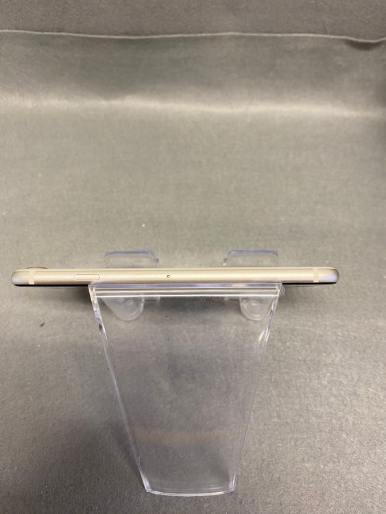 ���ʡ������ǡ�SIM�ե꡼��iPhone SE�軰���塡128GB �������饤�ȿ�