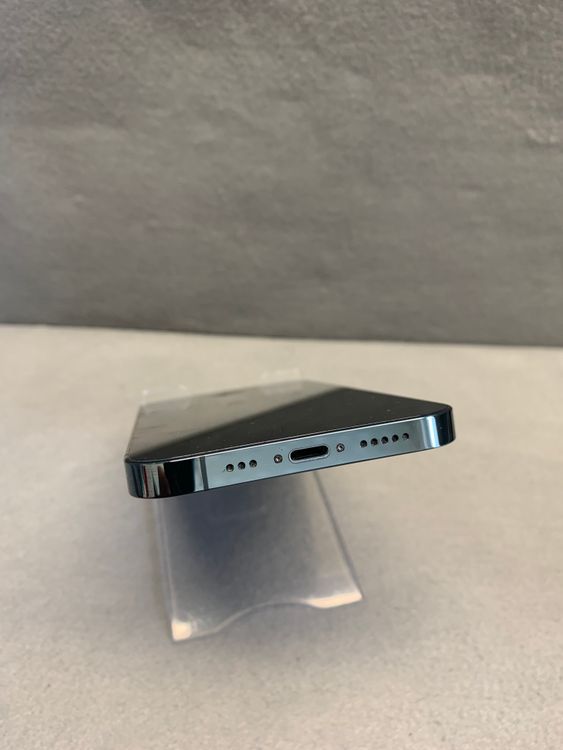Ķ���� ������ SIM�ե꡼ iPhone12 Pro 128GB �ѥ��ե��å��֥롼��
