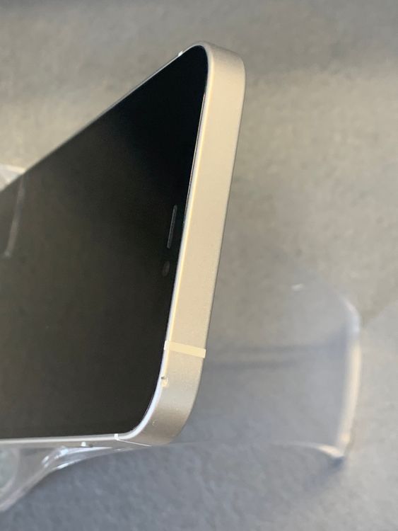 Ķ���� ������ SIM�ե꡼ iPhone12�� 128GB �ۥ磻�ȿ�