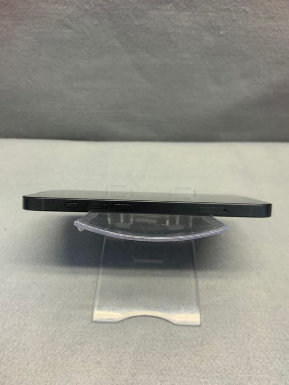 �ۤ�̤���� Apple���ȥ��ǡڸ����ݾ�ͭ���SIM�ե꡼ iPhone16e 128GB �֥�å�