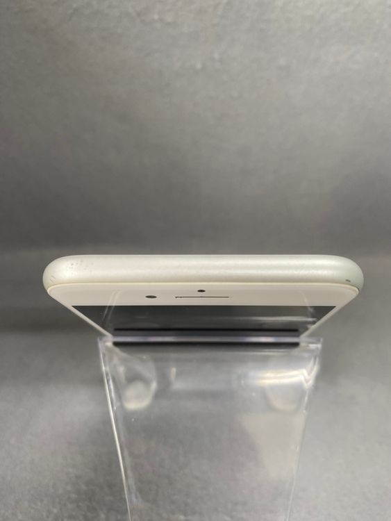 ���ʡ������ǡ�SIM�ե꡼��iPhone7 128GB ����С���