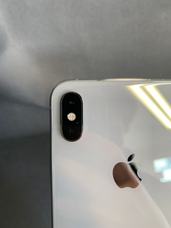 Ķ���ʡ������ǡ�SIM�ե꡼��iPhoneXS Max 256GB ����С���