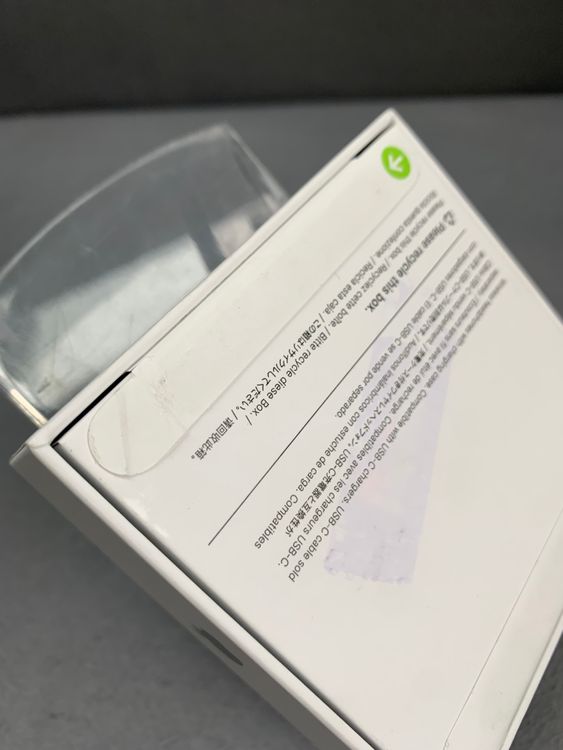 ����̤���� AirPods ��4���� MXP63J/A �ۥ磻�ȿ�