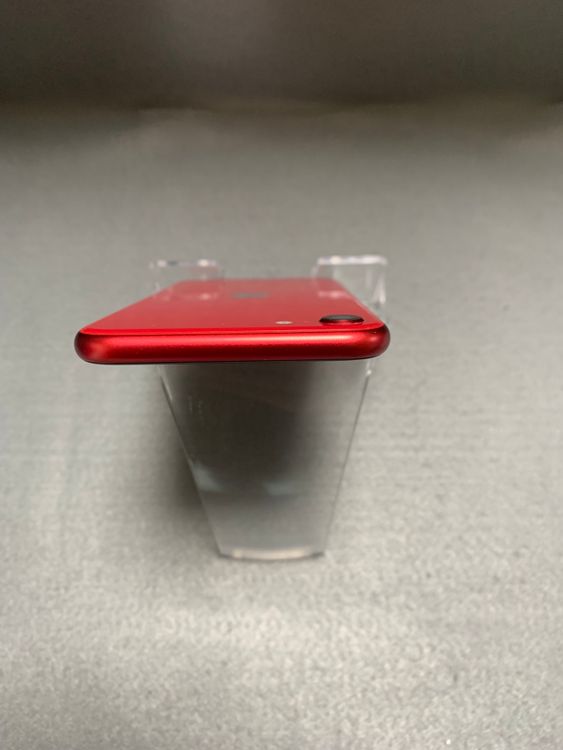 ���� ������ SIM�ե꡼ iPhoneSE ��2���� 128GB ��åɿ�