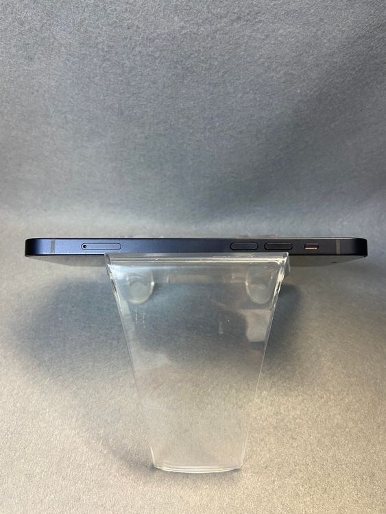 ���ʡ������ǡ�SIM�ե꡼��iPhone12��128GB �֥�å���