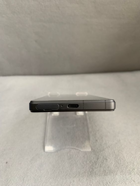 Ķ���� ������ SIM�ե꡼ Xperia 5 V SO-53D 128GB �֥�å���