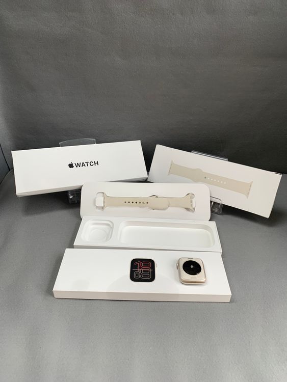 ���� Apple Watch SE ��3����ڸ����ݾڤ����64GB  ����顼�� 44mm