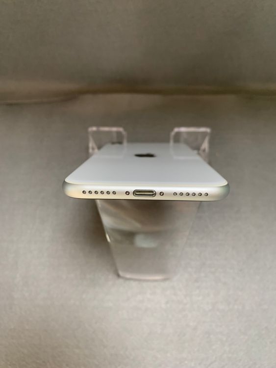 Ķ���� ������ SIM�ե꡼ iPhoneSE �������� 128GB �ۥ磻�ȿ�