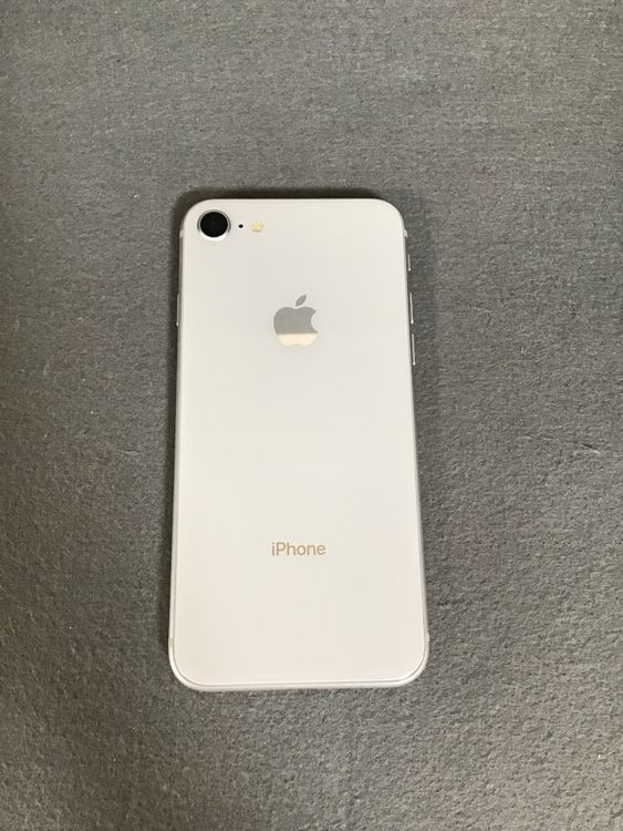 ʡǡSIMե꡼iPhone8  64GB ۥ磻ȿ