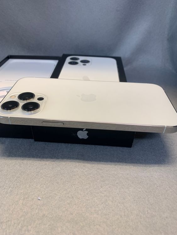 ���ʡ������ǡ�SIM�ե꡼ Phone13 Pro Max 128GB ����С���