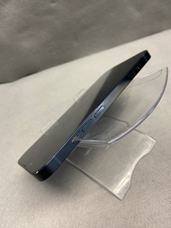 ������š������ǡ�SIM�ե꡼��iPhone13 128GB �ߥåɥʥ��ȿ�