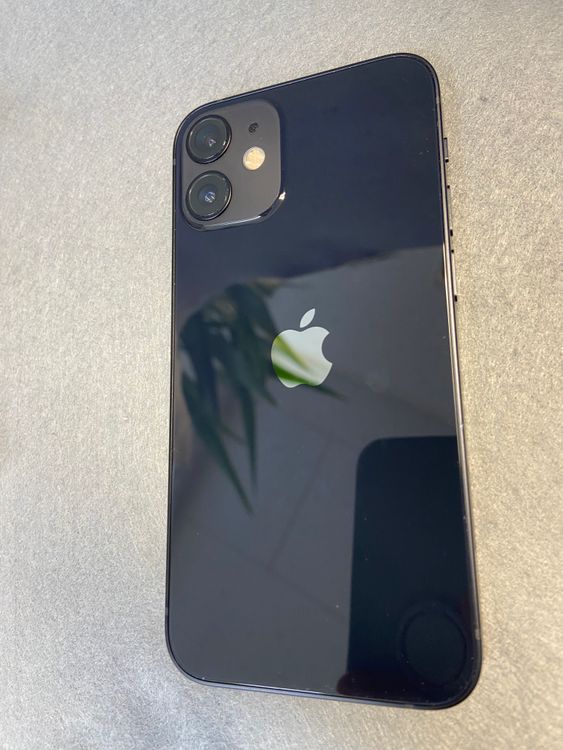 Ķ���ʡ������ǡ�SIM�ե꡼��iPhone12 mini 128GB �֥�å���