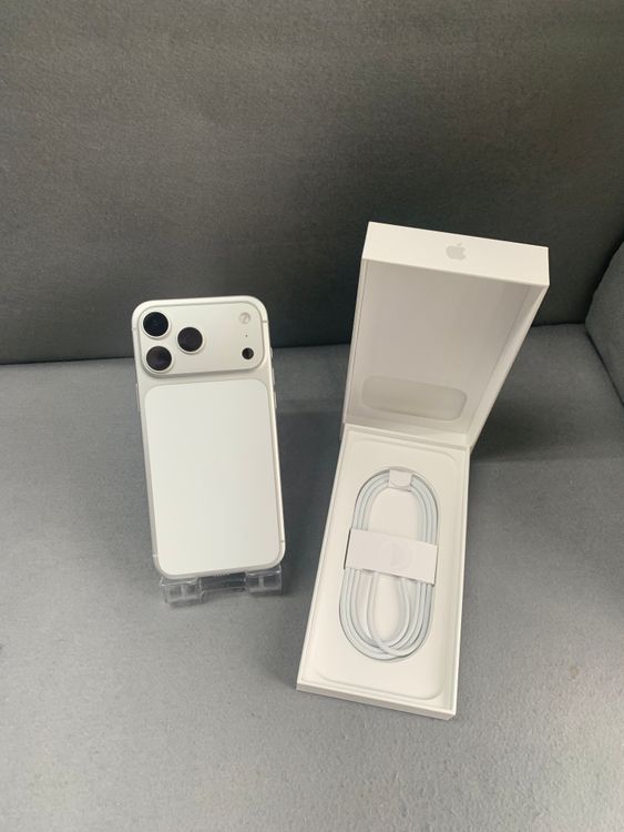 Ķ���� Apple���ȥ��� SIM�ե꡼ iPhone17 Pro Max 512GB ����С���