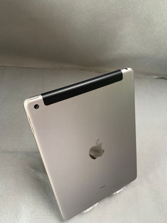  SIMե꡼ iPad 5 Cellular 128GB ڡ졼