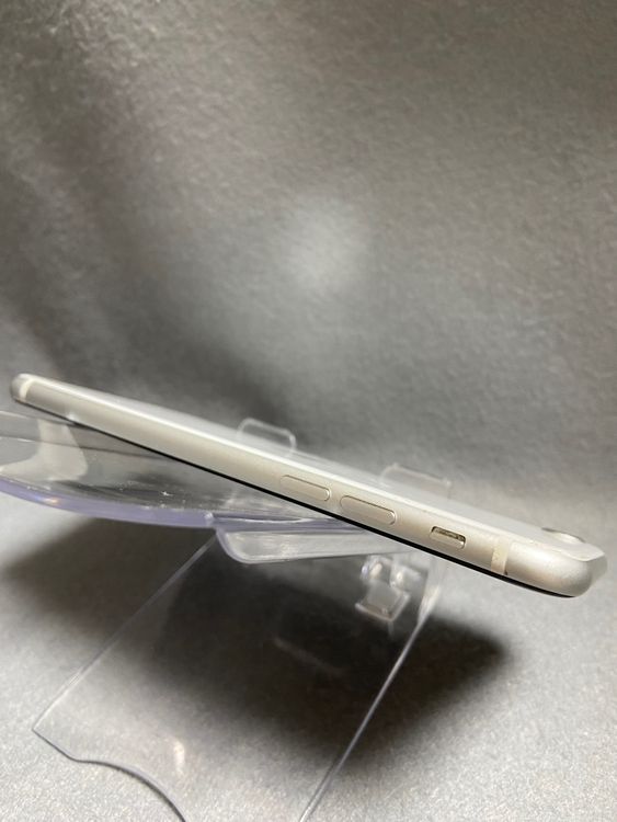   SIMե꡼ iPhoneSE 2 64GB ۥ磻ȿ