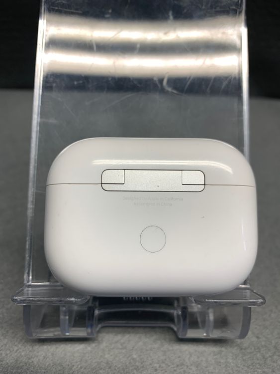���� AirPods Pro ��2���� Lightning���Ÿ�