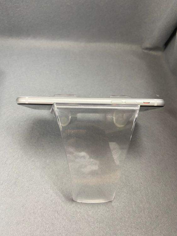 ���� ������ SIM�ե꡼ iPhoneSE-2 64GB �ۥ磻�ȿ�