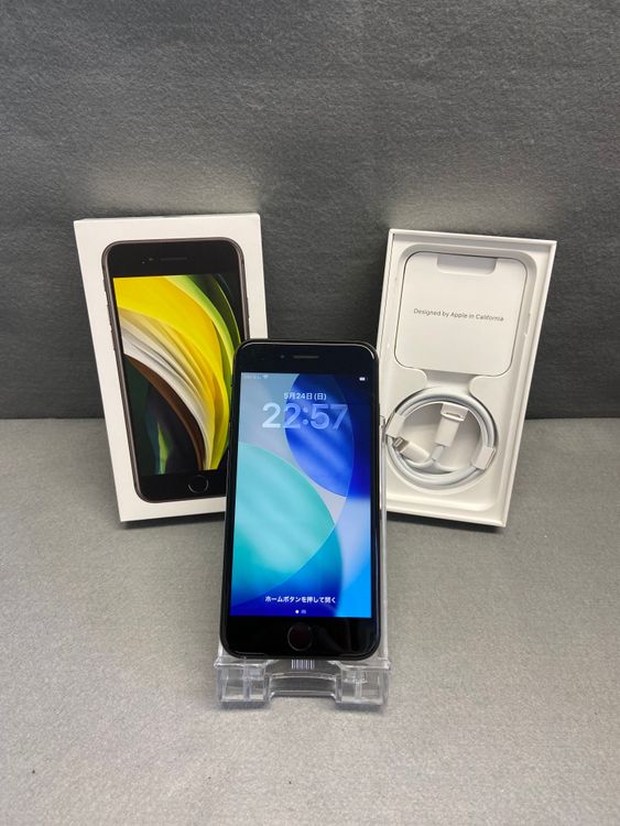 ���� ������ SIM�ե꡼ iPhoneSE �裲���� 64GB �֥�å���