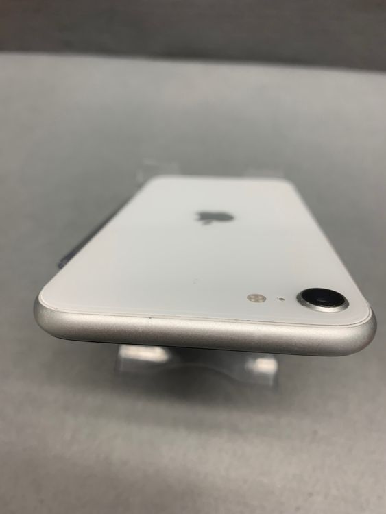 ���ʡ������ǡ�SIM�ե꡼��iPhoneSE ��2���� 64GB �ۥ磻�ȿ�