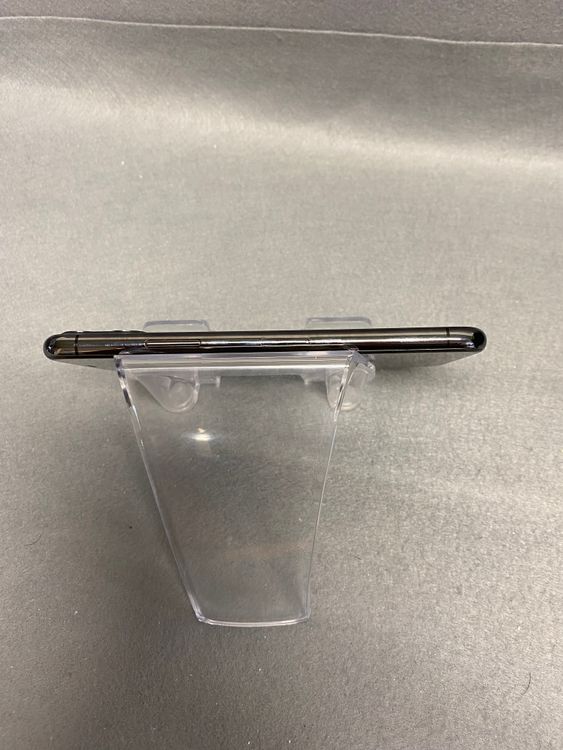 Ķ���ʡ������ǡ�SIM�ե꡼��iPhone11pro 64GB ���ڡ������쥤��