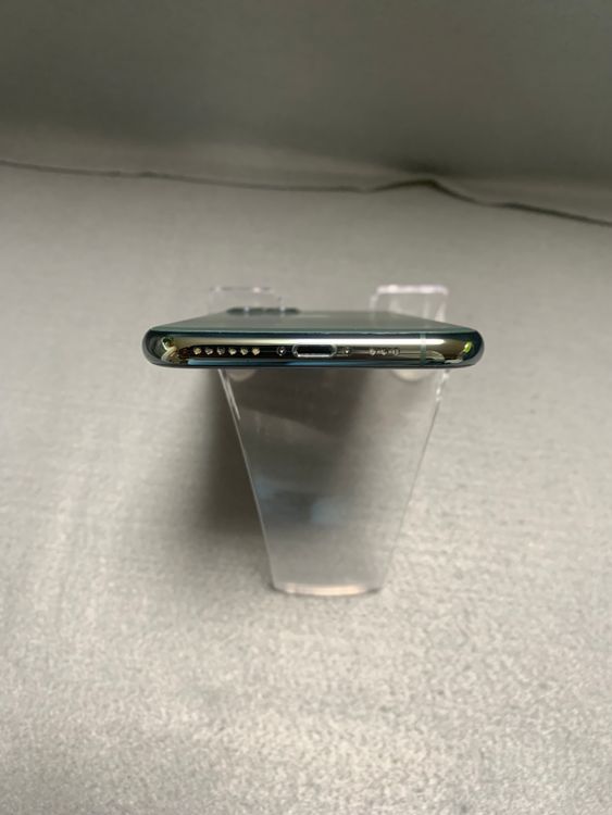 ���� ������ SIM�ե꡼ iPhone11 Pro 64GB �ߥåɥʥ��ȥ��꡼��