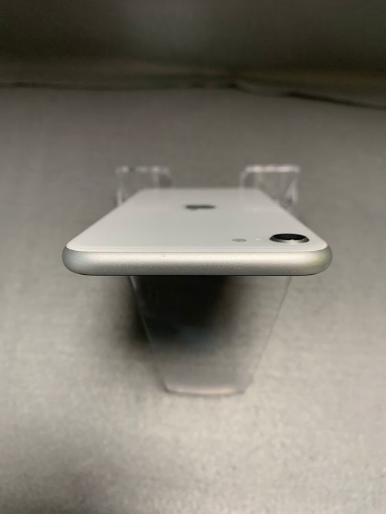 ���� ������ SIM�ե꡼ iPhoneSE ��2���� 64GB �ۥ磻�ȿ�