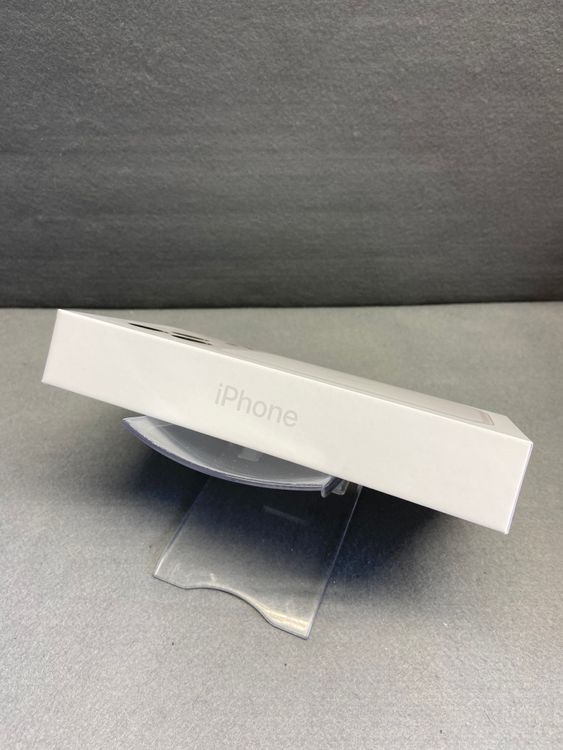 ����̤���� Apple���ȥ��� SIM�ե꡼ iPhone17 Pro 256GB ����С���