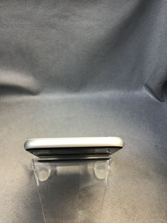 ���ʡ������ǡ�SIM�ե꡼��iPhoneSE-2 128GB �ۥ磻�ȿ�