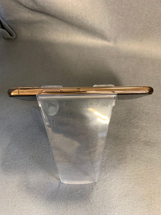 ���ʡ������ǡ�SIM�ե꡼��iPhone11 Pro 64GB ������ɿ�