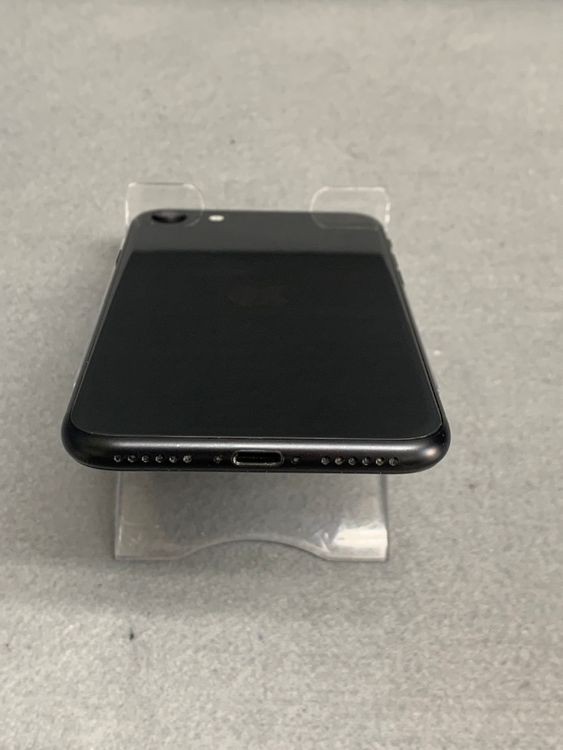 Ķ���ʡ������ǡ�SIM�ե꡼��iPhone SE �������塡128GB���֥�å���