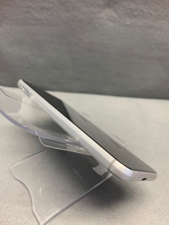 ������� ������ SIM�ե꡼ AQUOS sense3 basic 32GB ����С���