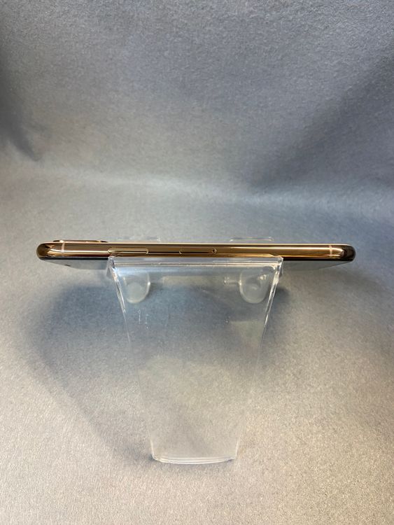 ���ʡ������ǡ�SIM�ե꡼��iPhoneXS 256GB ������ɿ�