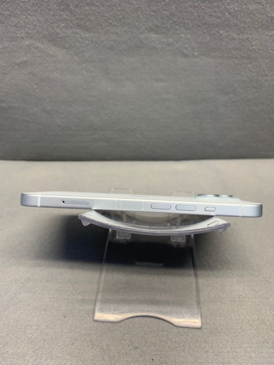 ���� ������ SIM�ե꡼ iPhone15 128GB �֥롼��