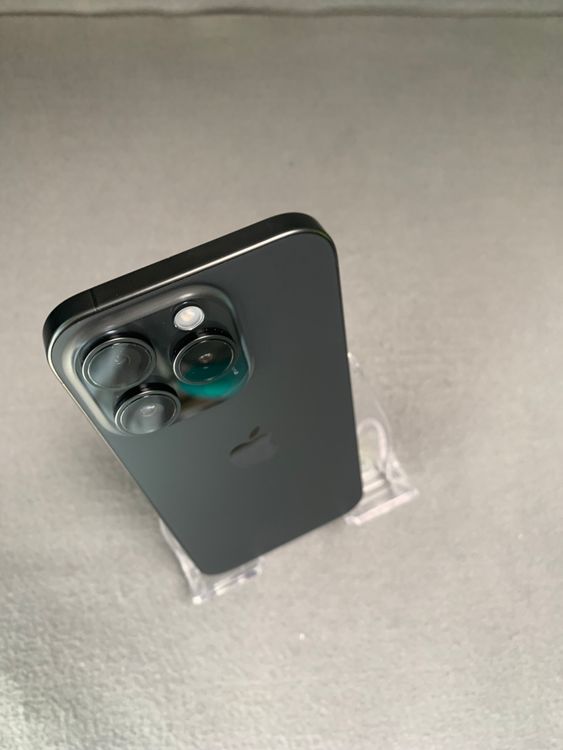 Ķ åץ륹ȥ SIMե꡼ iPhone15 Pro 128GB ֥å˥࿧