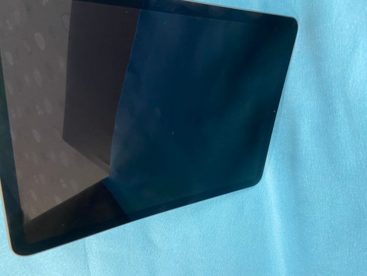 ����� ������ iPad Air ��4���� 256GB Wi-Fi�� ���ڡ������쥤��