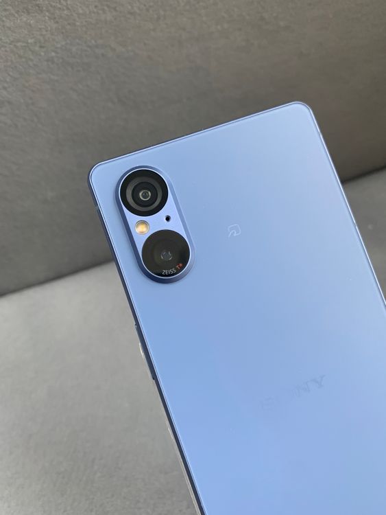 ���� ������ SIM�ե꡼ Xperia 5 V SO-53D 128GB �֥롼��