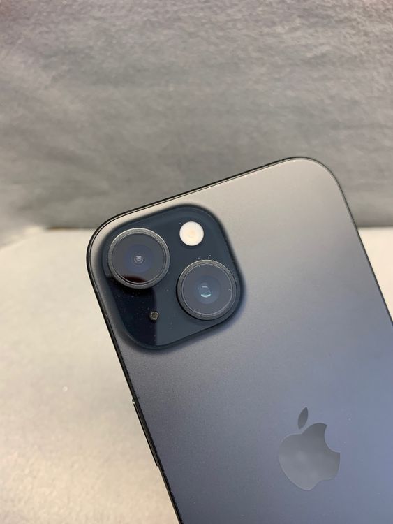 ���ʡ������ǡ�SIM�ե꡼��iPhone15 128GB �֥�å���