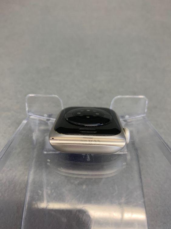 ���� Apple Watch 8 GPS��ǥ� 41mm 32GB �������饤��