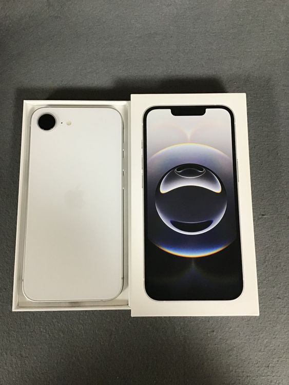 新品未使用 国内版 SIMフリー iPhone16e  256GB ホワイト色