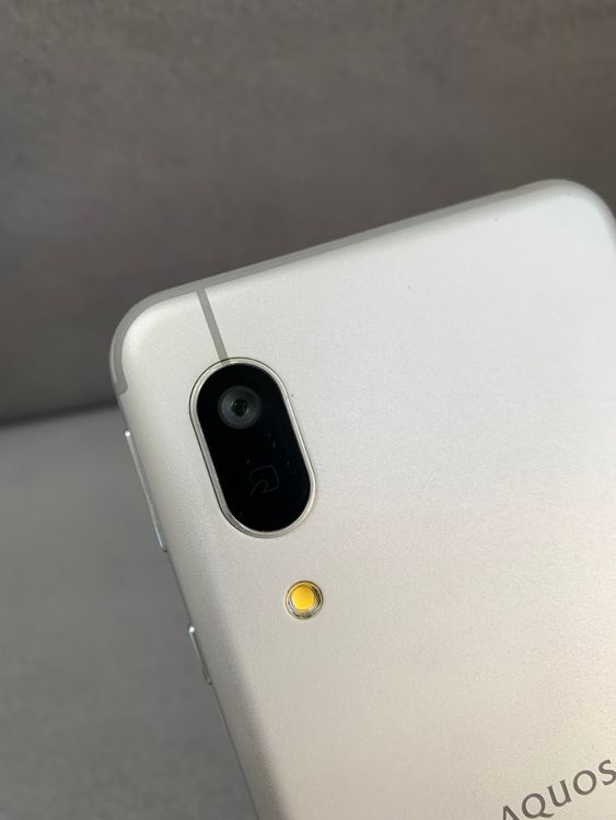 ���� SIM�ե꡼ AQUOS sense3 Lite 64GB ����С��ۥ磻�ȿ�