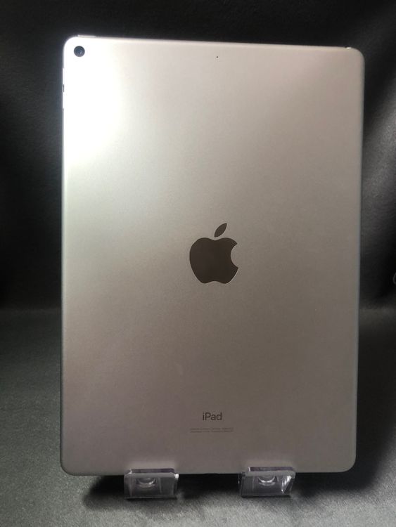   iPad Air 3 64GB WiFi С