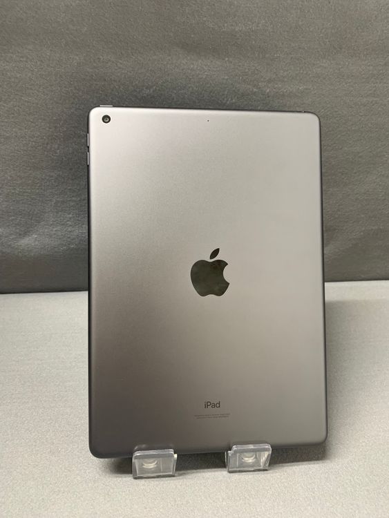 ���� ������ iPad ��9���� 64GB Wi-Fi�� ���ڡ������쥤��