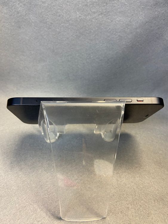 ���ʡ������ǡ�SIM�ե꡼��iPhone12��256GB �֥�å���